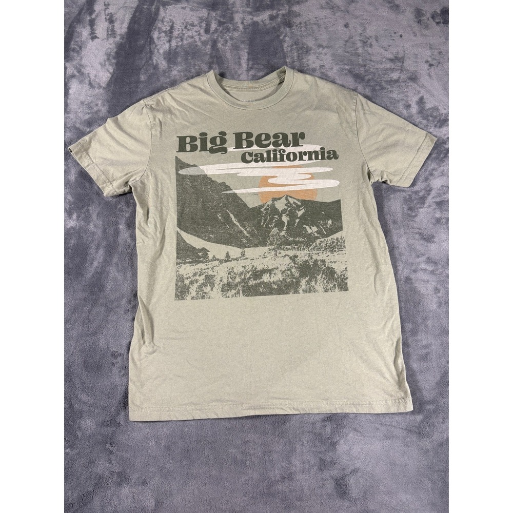 Zoe + Liv Women Big Bear California Graphic T Shirt S Olive Green Cotton Blend